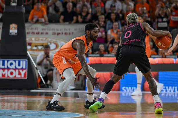 并在本场比 并在本场比